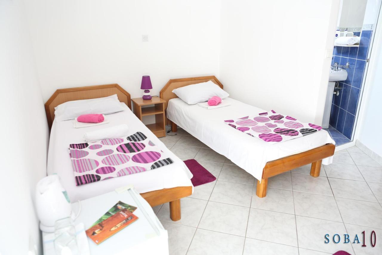 Apartmani Jedro Rafailovici Exterior foto