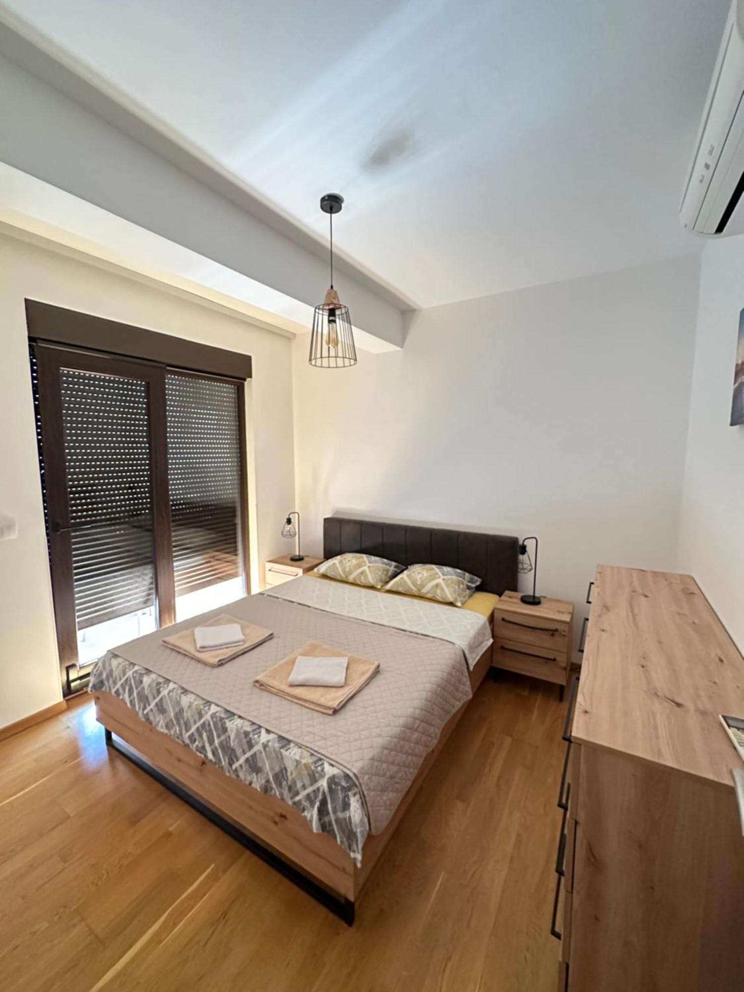 Apartmani Jedro Rafailovici Exterior foto